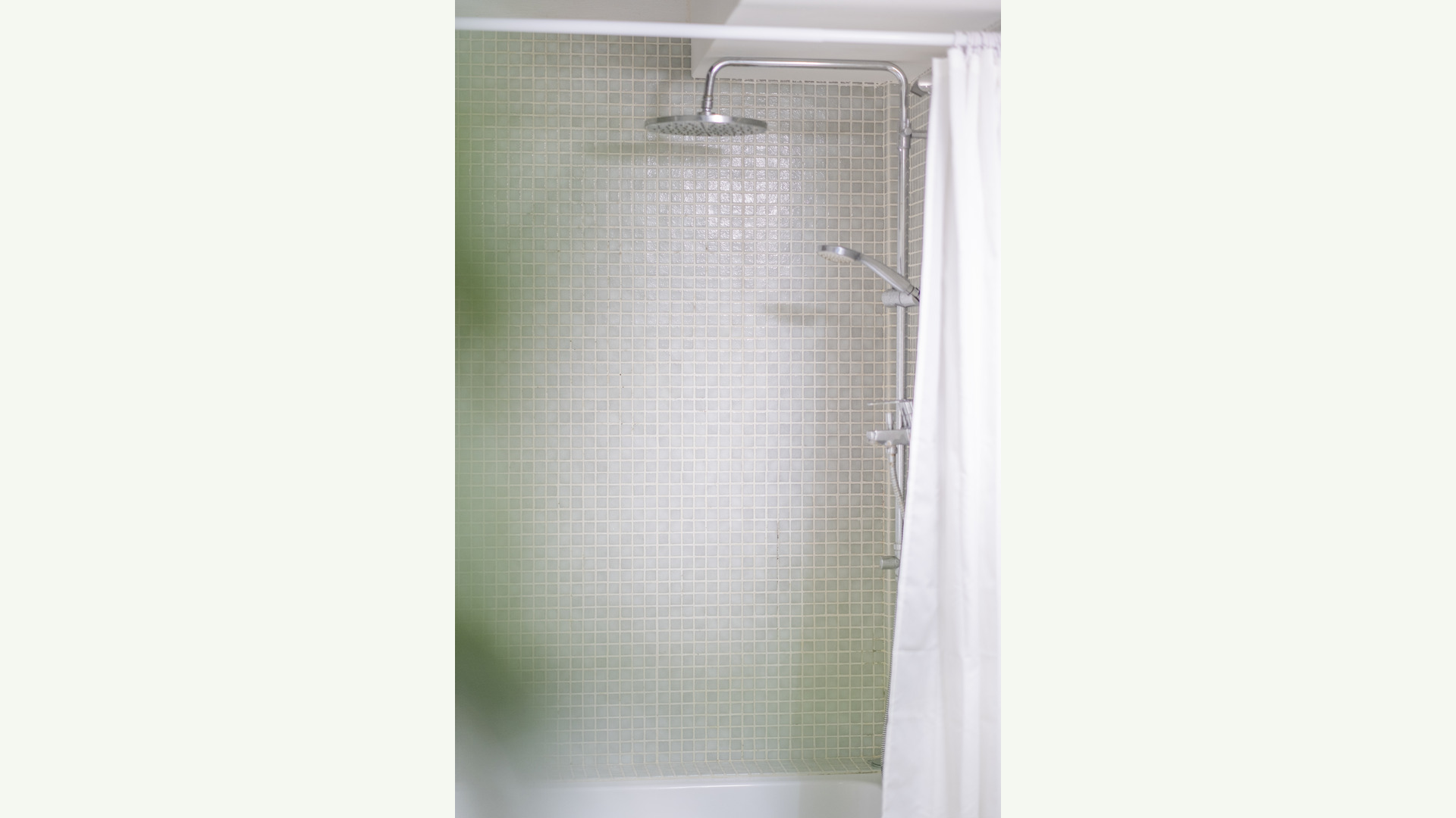 _DSF3407-selected-also-bathroom